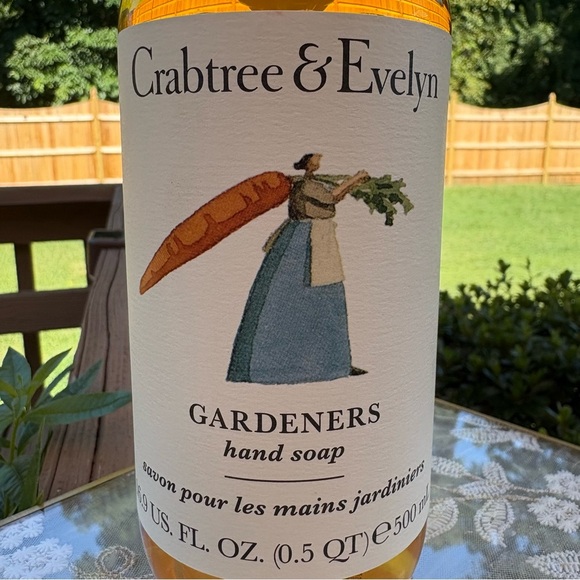 Crabtree & Evelyn Gardeners Hand Soap – 16.9 fl oz – Rare & Discontinued - Picture 2 of 5